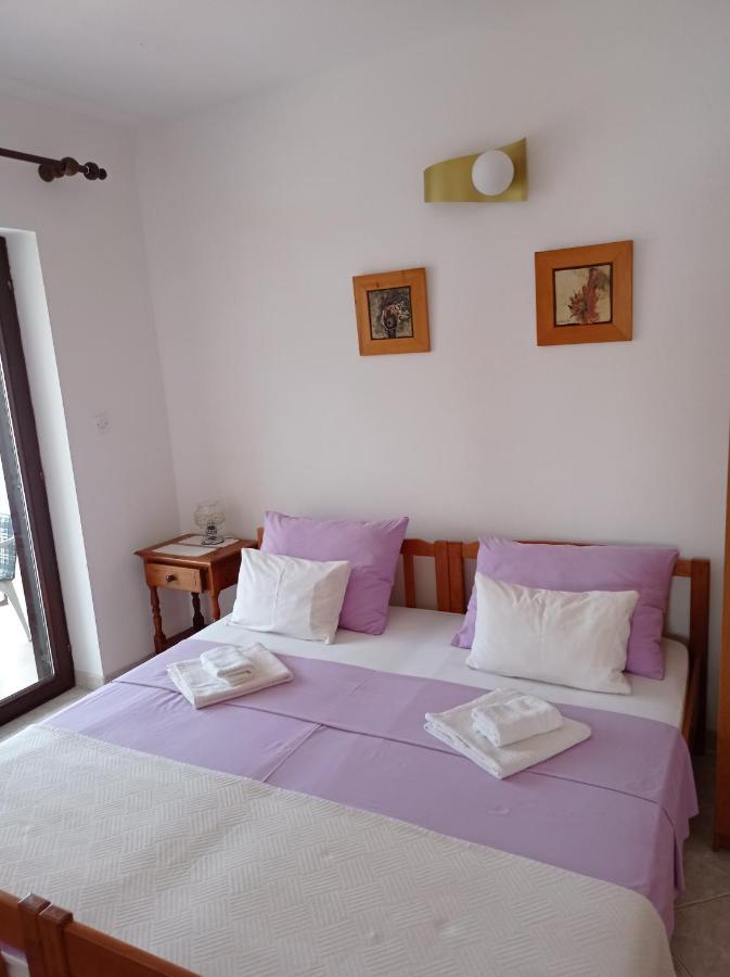 "Sunny" - Studio Apartment Pula Luaran gambar
